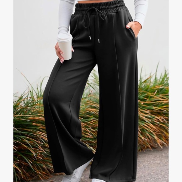 NWT High Waisted Wide Leg Sweatpants with Pockets Yoga Pants - Picture 2 of 9